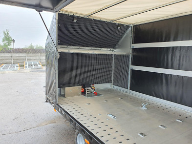 TANATECH Přívěs Wiola L35G55P 3500kg MOTORSPORT přepravník na auta