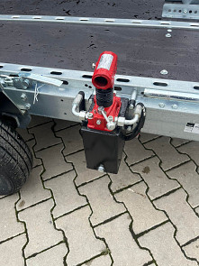 Přívěs Martz ATV ABSENKER 2616 750kg hydr. sklopný