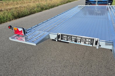 TANATECH Přívěs Balhanger OptiLift 3050 3000kg autopřepravník