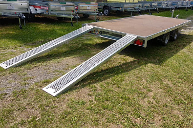 TANATECH Autopřepravník Eduard 4020 plato 2700kg 56cm 10" kola nájezdy