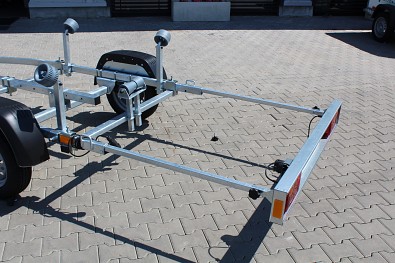 Přívě na lodě Faro Aqua 4,3 750kg rolny - vytahovací zadní koryto