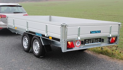 Přívěs MARTZ Hochlader 360/17 2700kg Alu  zadní pohled na přívěs