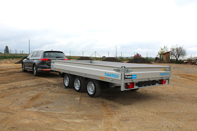 Třínápravový přívěsný vozík HAPERT AZURE H-3 405x200 3500kg 3 nápravy