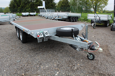 Přívěs UNK 2000x4000 valník 3500kg napr. 4400kg
