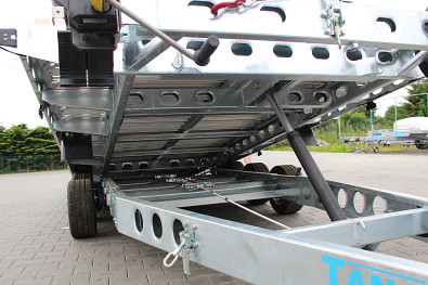 Přívěs Wiola L35G55P hydr. sklopný autopřepravník 5,5m 3500kg