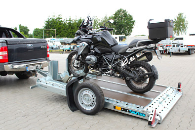 Přívěs Martz ATV ABSENKER 2616 750kg hydr. sklopný