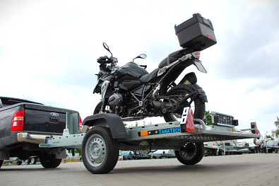 Přívěs Martz ATV ABSENKER 2616 750kg hydr. sklopný, ilustr. foto, přívěs je vybaven pouze 1ks stojanem na moto