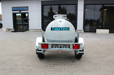 Přívěs ECIM cisternový 1000l 1300kg, výškově stavitelná oje