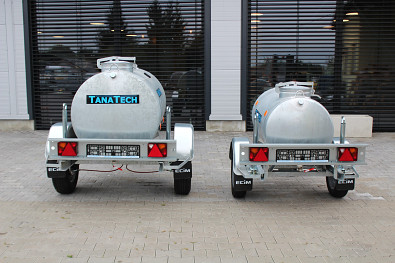 TANATECH Přívěs ECIM cisternový 1000l 1300kg a 500l 750kg, výškově stavitelná oje