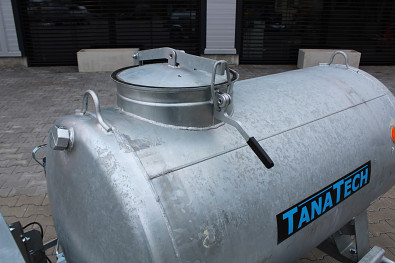 TANATECH Přívěs ECIM cisternový 500l 750kg, výškově stavitelná oje