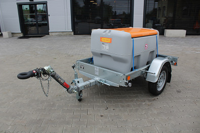TANATECH Přívěs ECIM ADR 750kg pro přepravu paliv 430l - výškově stavitelná oje