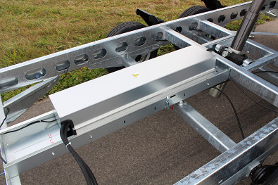 TANATECH sklápěcí přívěs Přívěs Eduard 3-stranný sklápěč 3520 3500kg Kombi hydraulika