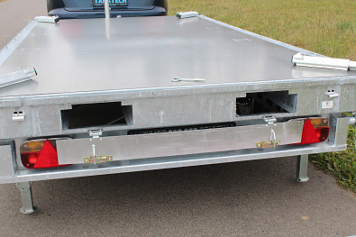 TANATECH sklápěcí přívěs Přívěs Eduard 3-stranný sklápěč 3520 3500kg Kombi hydraulika