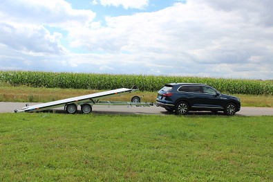 TANATECH Přívěs Balhanger OptiLift 3550 3500kg autopřepravník