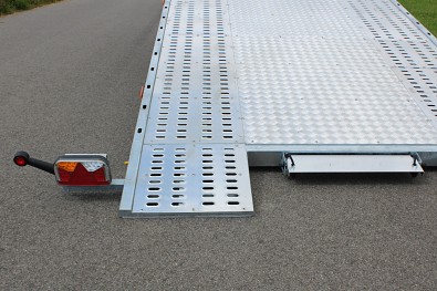 TANATECH Přívěs Balhanger OptiLift 3550 3500kg autopřepravník