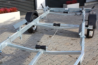 TANATECH Lodní přívěs MARTZ Yacht 1300kg přívěs na lodě, přívěs na přepravu lodí lodě