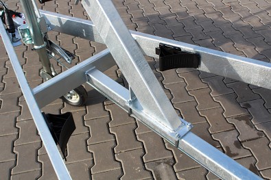 TANATECH Lodní přívěs MARTZ Yacht 1300kg přívěs na lodě, přívěs na přepravu lodí lodě