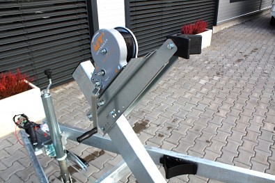 TANATECH Lodní přívěs MARTZ Yacht 1300kg přívěs na lodě, přívěs na přepravu lodí lodě