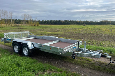 TANATECH Přepravník aut a bagrů Lider 4,5x1,9 3500kg hydr. sklopný