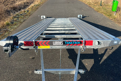 TANATECH Přívěs Lorries PLI35-5021 3500kg sklopný autopřepravník