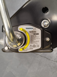 Ruční naviják 2950kg lano 10mX6,35mm s hákem automatická brzda schválený CE