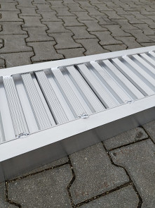 Nájezd hliníkový Heavy Duty 300x30cm, nosnost 1650kg/ks TANATECH kvalitní spracování