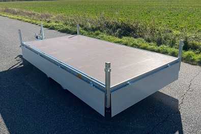 TANATECH Přívěs Saris PL 356 184 3500kg, valník