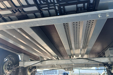 TANATECH Přívěs Saris MP 305 153 2700kg vč. nájezdů