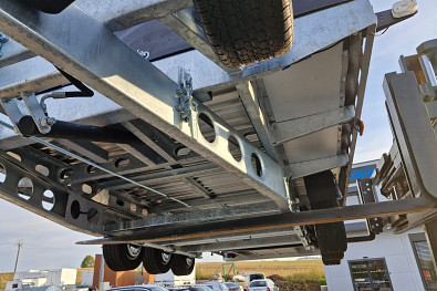 TANATECH Přívěs Wiola L35G55P 3500kg MOTORSPORT přepravník na auta