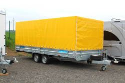 Přívěs UNK 2200x5000 valník 2700kg s plachtou