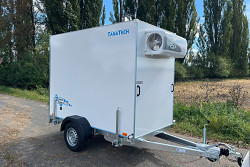 Přívěs TFI 250.00 1300kg IZOTHERM chladírenský