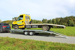 Přívěs UNK Autopřepravník 2200x5500 3500kg